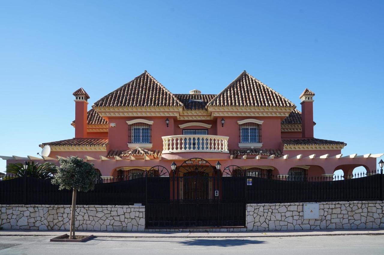 Tess Villa Cari Alhaurín de la Torre Extérieur photo